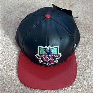 COLLECTORS DAVID ORTIZ HAT